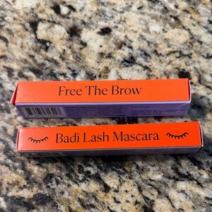 Badi Lash Mascara - Bold Black


 Brow Gel Clear